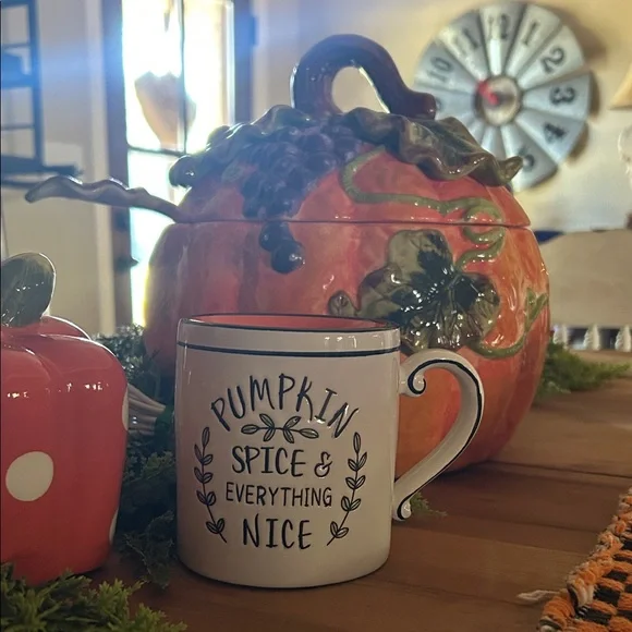 Pumpkin Spice Mug scentsy warmer  - White/black lettering - Picture 2 of 4